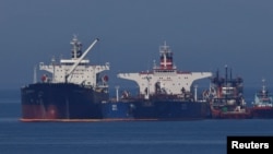  نفتکش توقیف شده ایرانی در بندر کاریستوس یونان - ۲۶ مه ۲۰۲۲