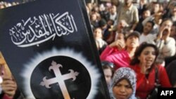 მიდგომები წმინდა წერილების ხმარებიდან ამოღების წესების მიმართ განსხვავებულია