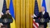 Архівне фото: президент України Володимир Зеленський та президент США Джо Байден, Вашингтон, 21 грудня 2023. AP Photo/Andrew Harnik