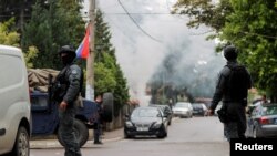 Specijalne policijske snage u Zvečanu (Foto: REUTERS/Valdrin Xhemaj)