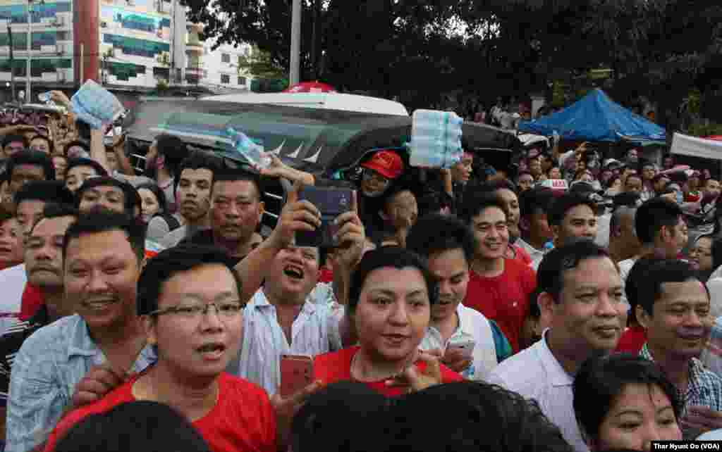 Supporters of National League for Democracy party led by Nobel Laureate Aung San Suu Kyi. Nov. 8th, 2015