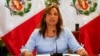 ARCHIVO: La presidenta de Perú, Dina Boluarte, se dirige a los medios de comunicación en Lima, Perú, el 10 de febrero de 2023.