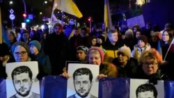 ယူကရိန်းသမ္မတရဲ့ စစ်ပွဲအပေါ် ရှုမြင်ချက် အမေရိကန်သမ္မတ ဝေဖန်