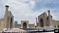 O'zbekiston joriy yilda chorak asrlik rahbaridan ayrildi 