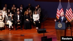 Настанот е можност претседателот, членовите на Конгресот, високи претставници и светските лидери да се сретнат