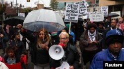 Protest građana u Memfisu posle objavljivanja policijskog snimka prebijanja 29-godišnjeg crnca Tajrija Nikolsa