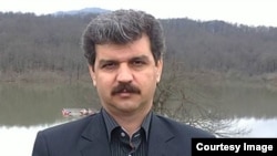 رضا شهابی، فعال کارگری و از اعضای هیئت مدیره سندیکای کارگران شرکت واحد اتوبوسرانی تهران (آرشیو)