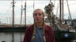 Старшокласниці з Південної Кароліни вирушили в морську подорож, щоб набути впевненості в собі. Відео