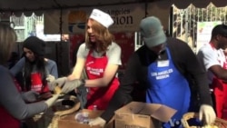 Volunteers Bring Holiday Cheer to LA's Poor, Homeless