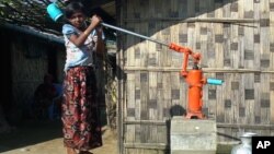 The U.N. report found that 10-year-old girls in poor countries do twice as much work around the house as boys and serve as unpaid labor more than boys do. 