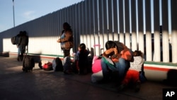 Sve je veći priliv dece imigranata na grancu SAD i Meksika