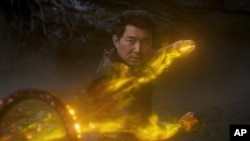 漫威影業製作的《尚氣與十環傳奇》電影的主角劉思暮（Simu Liu）（漫威影業授權美聯社）