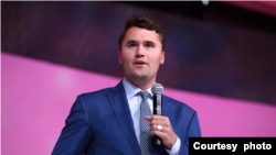 چارلی کرک - آرشیو