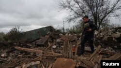 منطقه مسکونی ویران شده در شهر پاولوهراد. ۱ مه ۲۰۲۳.