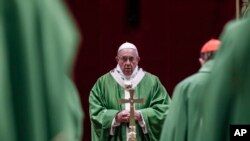 Pope Francis celebrates a final Mass with Catholic leaders who traveled to Rome for a four-day summit on preventing clergy sex abuse, Feb. 24, 2019. (Giuseppe Lami/Pool Photo via AP)