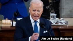 Američki predsednik Džozef Bajden tokom govora o stanju nacije (Foto: Jim Lo Scalzo/Pool via REUTERS )