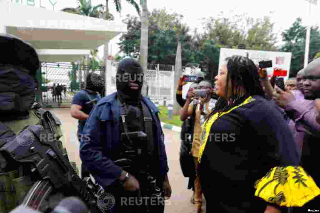 Lokacin Da Jami'an Tsaron DSS Suka Garkame Kofofin Shiga Majalisar Dokoki