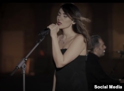 پرستو احمدی، خواننده معترض