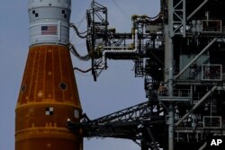 آماده شدن برای پرتاب آزمایشی «اس‌آل‌اس» قدرتمندترین موشک ناسا به سمت ماه، پیش از ماموریت با خدمه آرتمیس - ۲ سپتامبر ۲۰۲۲