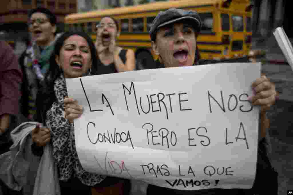 Ciudad de Guatemala se unió a la jornada denominada "Miércoles Negro".