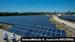 پنل‌های خورشیدی - آرشیو