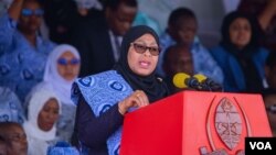 Rais wa Tanzania, Dkt Samia Suluhu Hassan, akihutubia wakati wa maadhimisho ya Siku ya Wanawake, Tanzania.