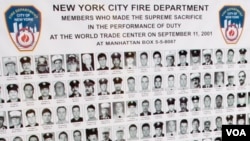 En los Departamento de Bomberos de toda Nueva York, se pueden ver imágenes que recuerdan a los colegas que perdieron la vida el 11-S de 2001.