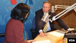 AQShning O'zbekistondagi elchisi Jorj Krol "Amerika Ovozi" bilan suhbatda, 13-mart, 2013