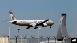 فرودگاه ابوظبی - آرشیو