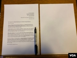 提議內容包括，呼籲英國安全大臣丹‧賈維斯（Dan Jarvis）採取行動，包括制止中國當局騷擾流亡者並開設專線等實際措施。 （美國之音/李伯安）