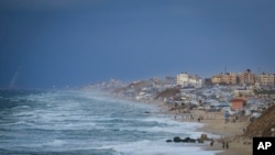 ค่ายพักพิงของผู้อพยพชาวปาเลสไตน์ที่พลัดถิ่นในเขตเดียร์ อัล-บาลาห์ ของกาซ่า 30 ธ.ค. 2024