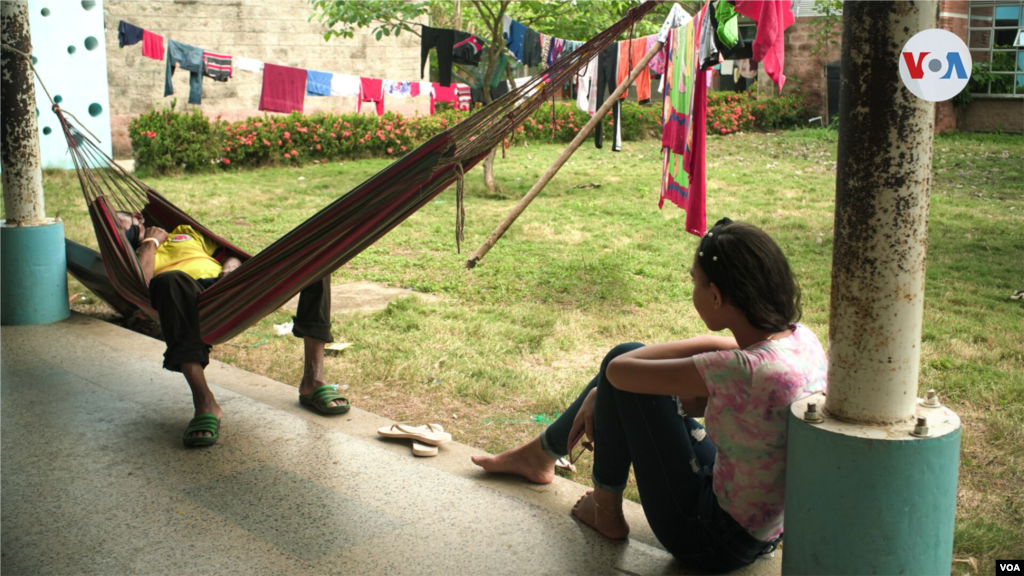 Arauquita es un municipio colombiano ubicado en el departamento de Arauca, al occidente de Colombia. Limita con el municipio de La Victoria en Venezuela. 