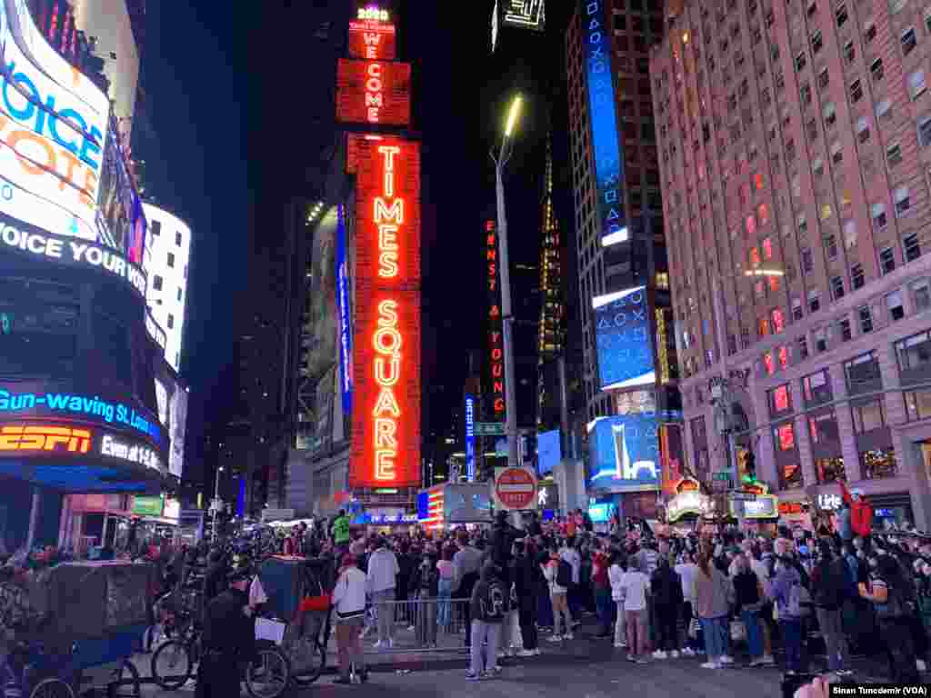 Şahiyên Serkeftina Hilbijartinan li New York