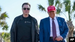 دونالد ترمپ، رییس جمهور منتخب ایالات متحده و ایلن مسک، ثروتمندترین مرد جهان