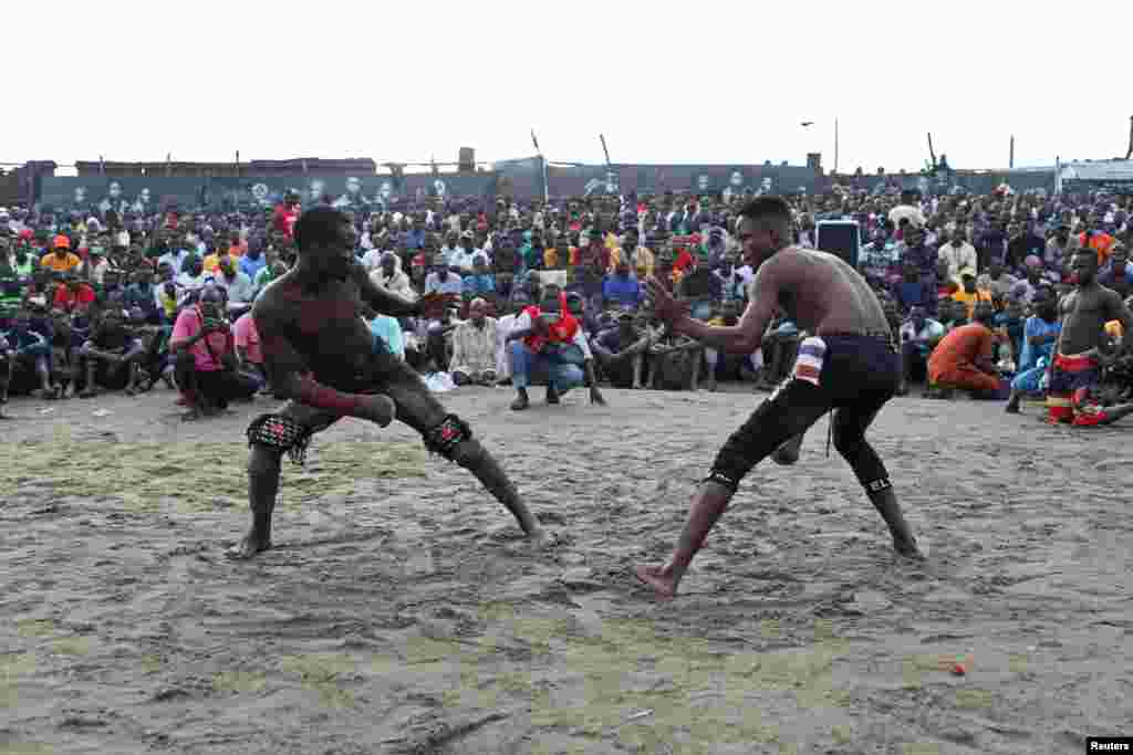 اس کھیل میں مخالف حریف کو زمین پر چت کرنے یا ناک آؤٹ کرنے کو 'قتل کرنا' بھی کہتے ہیں۔