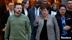 11 грудня президент України Володимир Зеленський провів зустріч з директоркою-розпорядницею МВФ Крісталіною Георгієвою у Вашингтоні