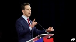 资料照：共和党联邦参议员乔什·霍利（Sen. Josh Hawley, R-MO）