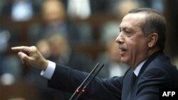 Turkiya Assadni ketishga ko’ndiradimi yo urush boshlaydimi?