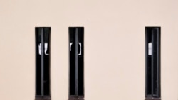 涉嫌違反國安法案首日開庭 黎智英面帶微笑從容應審