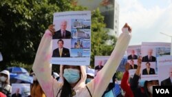 រូបឯកសារ៖ បុគ្គលិក​ក្រុមហ៊ុន​ណាហ្គាវើលដ៍ បន្ត​ធ្វើ​កូដកម្ម​ថ្ងៃទី​១៧ ទាមទារ​ឲ្យ​ដោះ​លែង​សហជីព​របស់​ខ្លួន និង​ទាមទារ​ឲ្យ​ក្រុមហ៊ុន​ណាហ្គាវើលដ៍ ដោះ​ស្រាយ​វិវាទ​ការងារ​ទៅ​តាម​ច្បាប់ នៅ​ថ្ងៃ​ទី៥ ខែ​មករា ឆ្នាំ​២០២២។ (រូបថត៖ កាន់ វិច្ឆិកា/វីអូអេ)